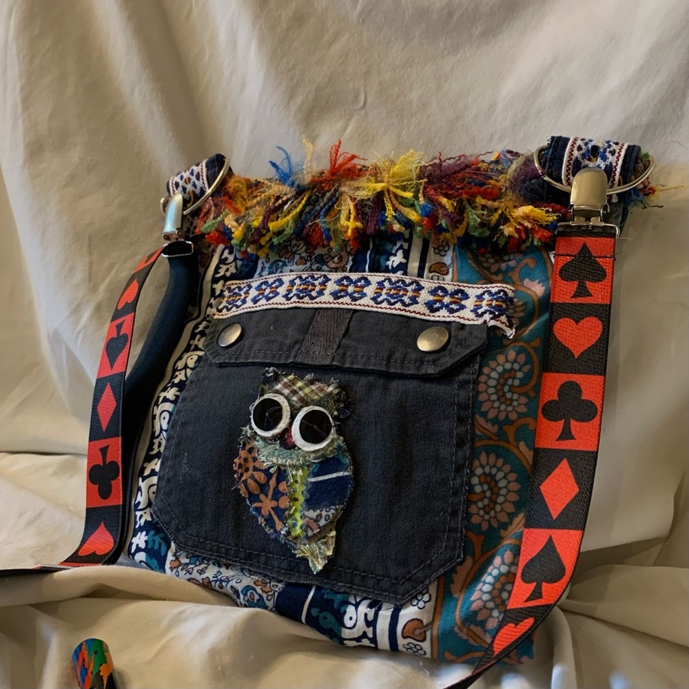 Colorful Fringe Crossbody Bag - Picture 6 of 9